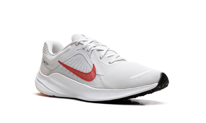 Quest 5 "Platinum Tint White Black Light Crimson" DD0204 007