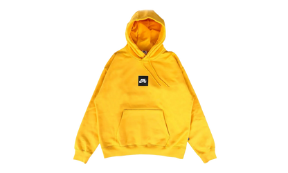 SB Fleece Skate Hoodie "University Gold" DV8840 739