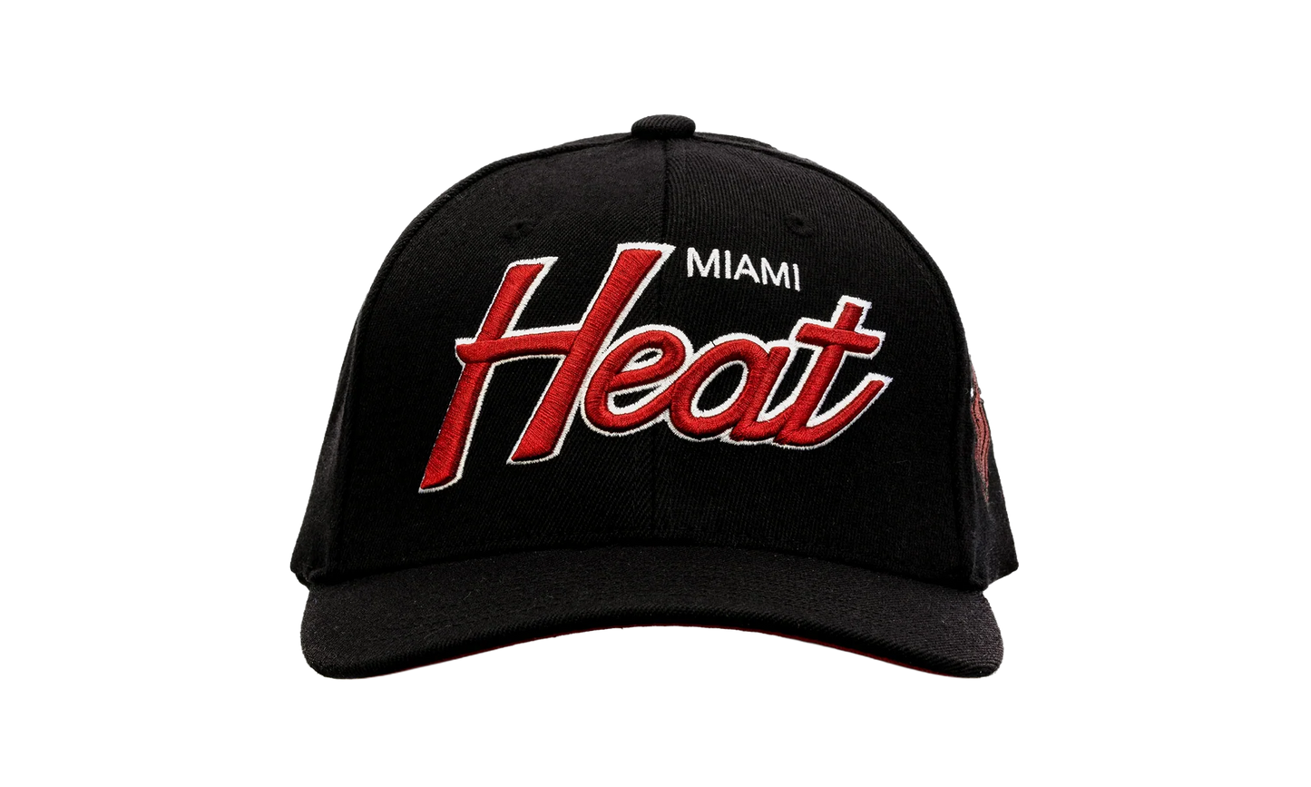 NBA Team Script 2.0 Stretch Snapback Cap "Miami Heat - Black" HHSS3281 MHEYYPPPBLCK
