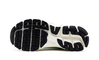 VOMERO 5 MNS WMNS"Photon Dust" FD0884 025