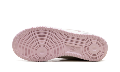 Air Force 1 Low WMNS"Valentine's Day" HV5992 111