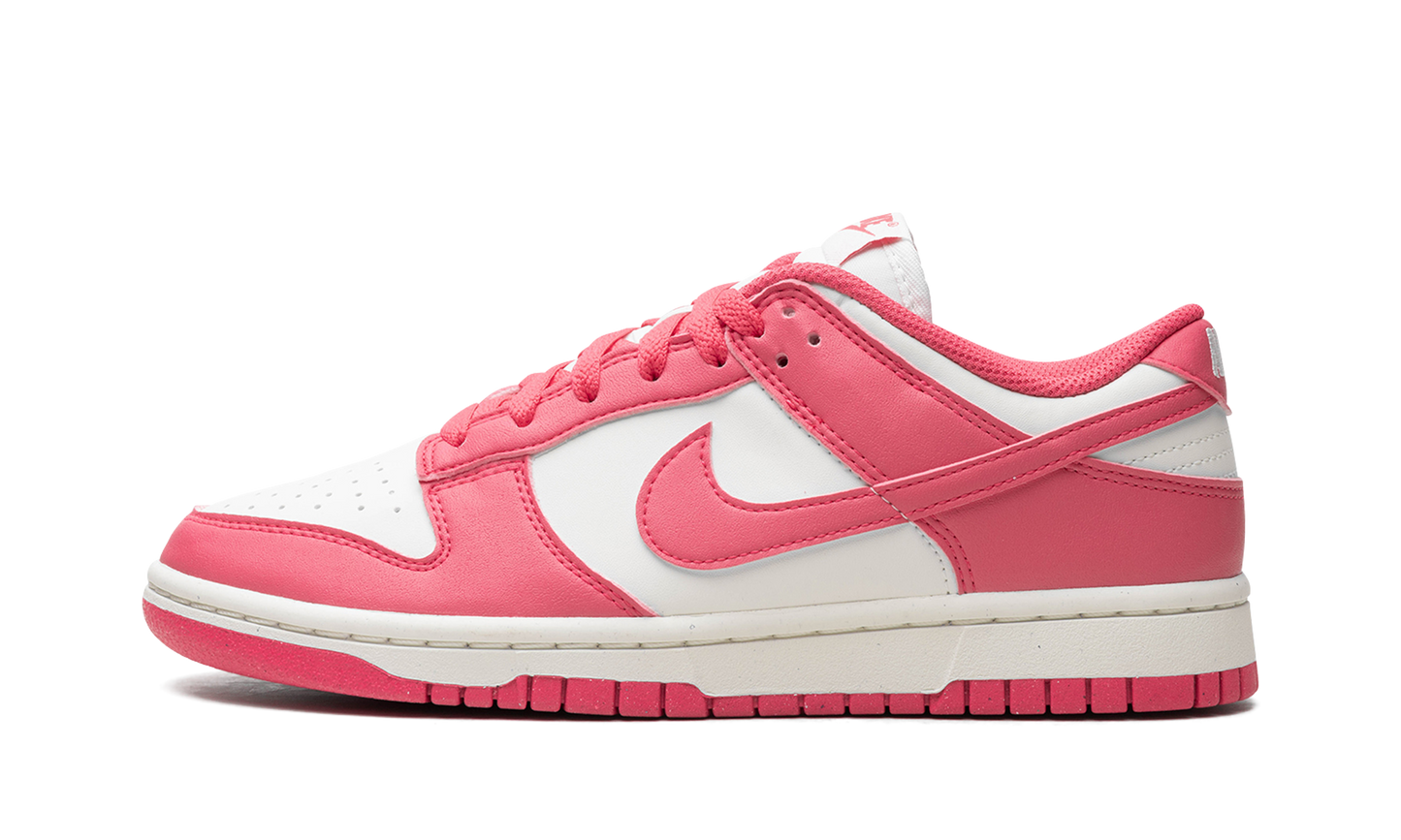 Dunk Low. WMNS"Pink" DD1873-600