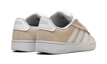 Grand Court Alpha 00s "Beige" JH7228