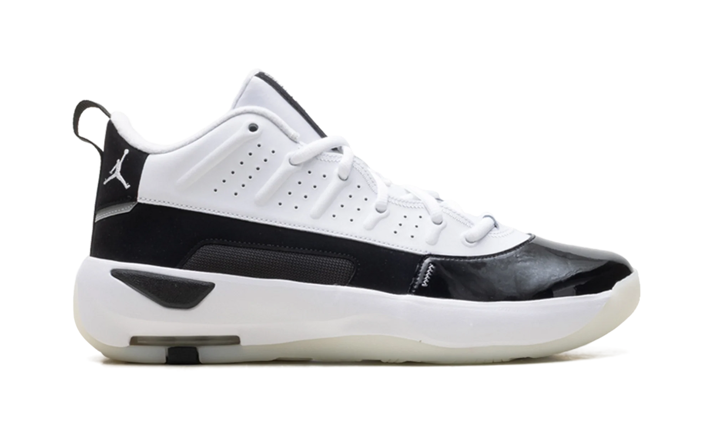 Max Aura 7 "White Summit White Black" HQ2091 100
