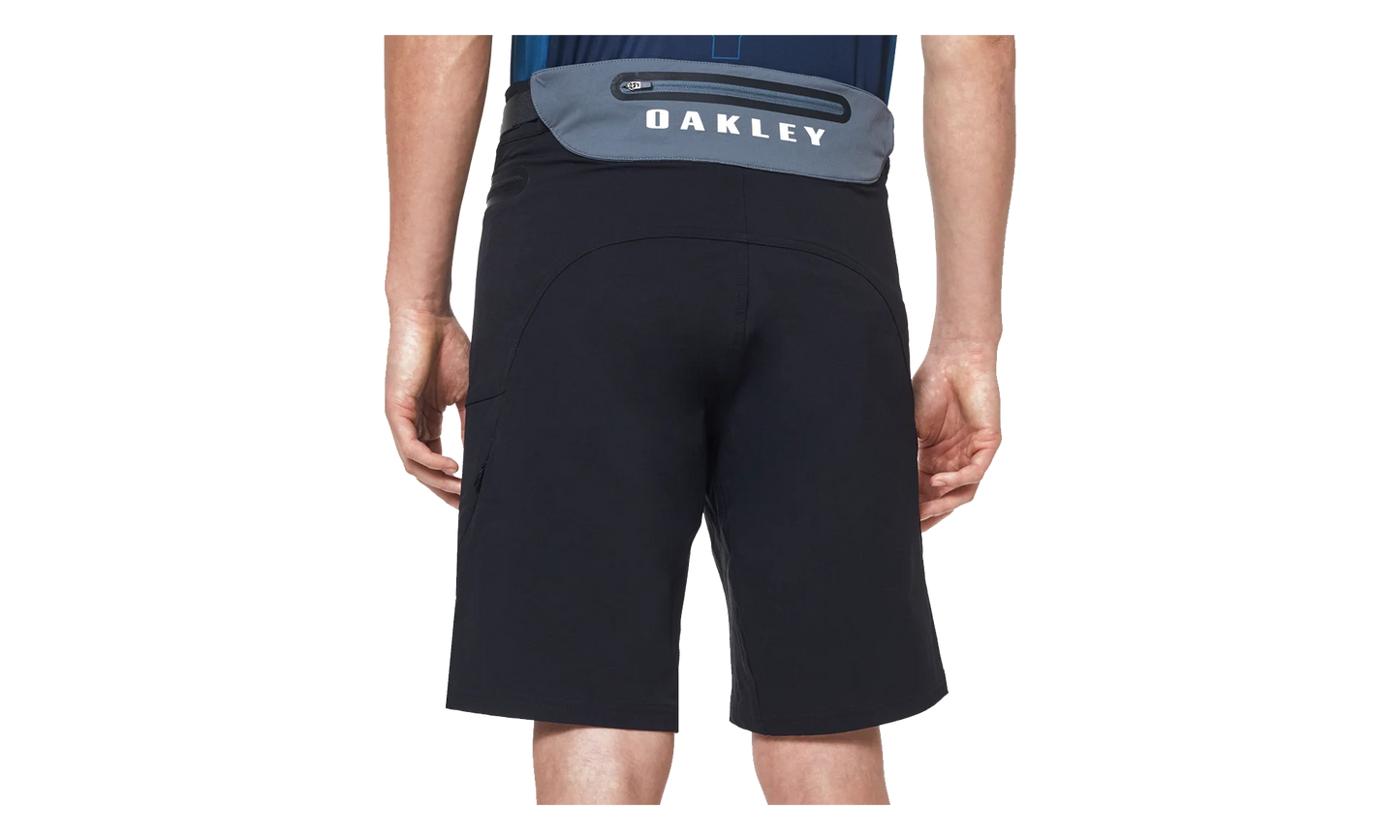 MTB Trail Short "Blackout" FOA400585 02E