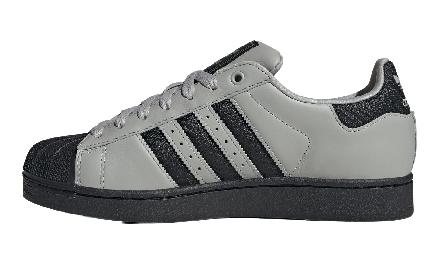 Superstar II WMNS "Grey Two Core Black" JQ3183