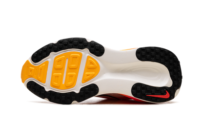 Vomero 18 WMNS"Sail Bright Crimson Laser Orange" HM6804 100