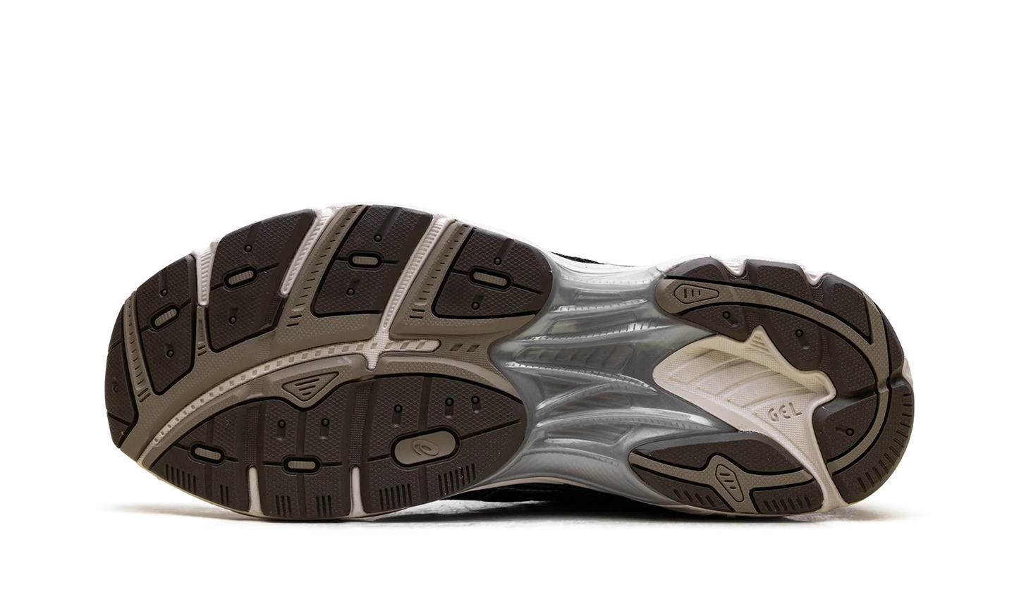 GT 2160 "Black Driftwood" 1203A275 004