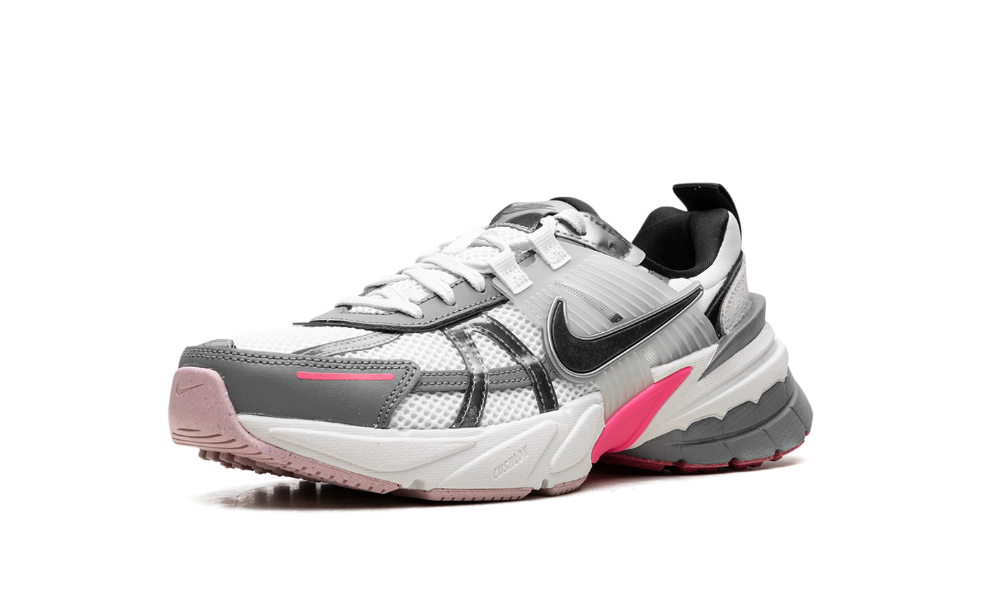 V2K RUN WMNS"Year Of The Dragon" FZ5061 100