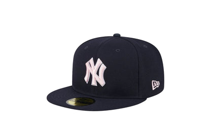 New York Yankees Mother's Day 2024 59FIFTY Fitted Hat "Navy" 60499352