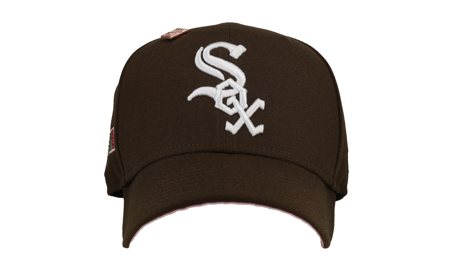 59FIFTY Chicago White Sox 2005 World Series Fitted Hat "Walnut / Pink - Visor" NE96