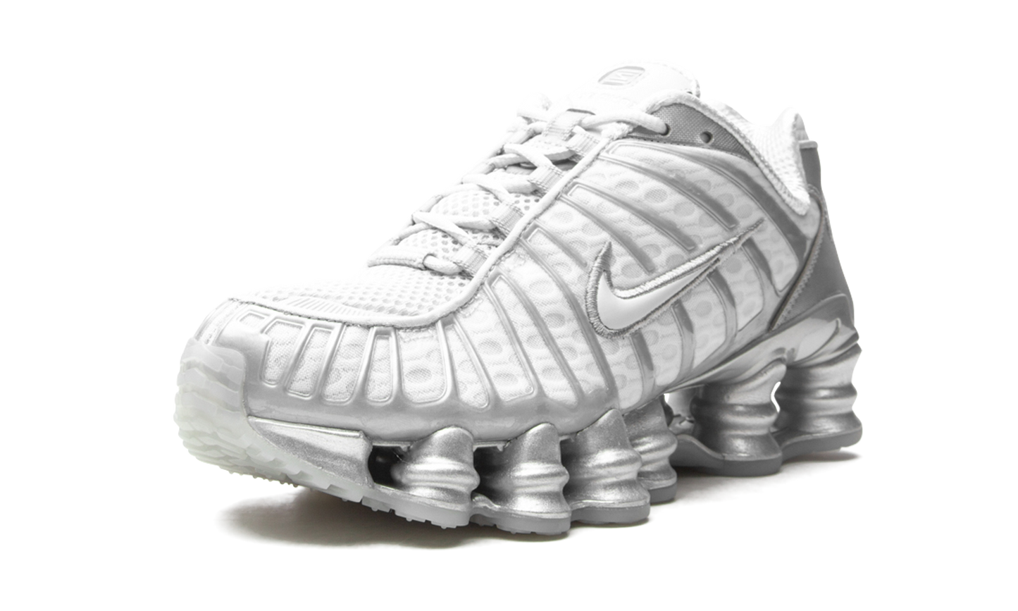 SHOX TL WMNS"Chrome" AR3566 003