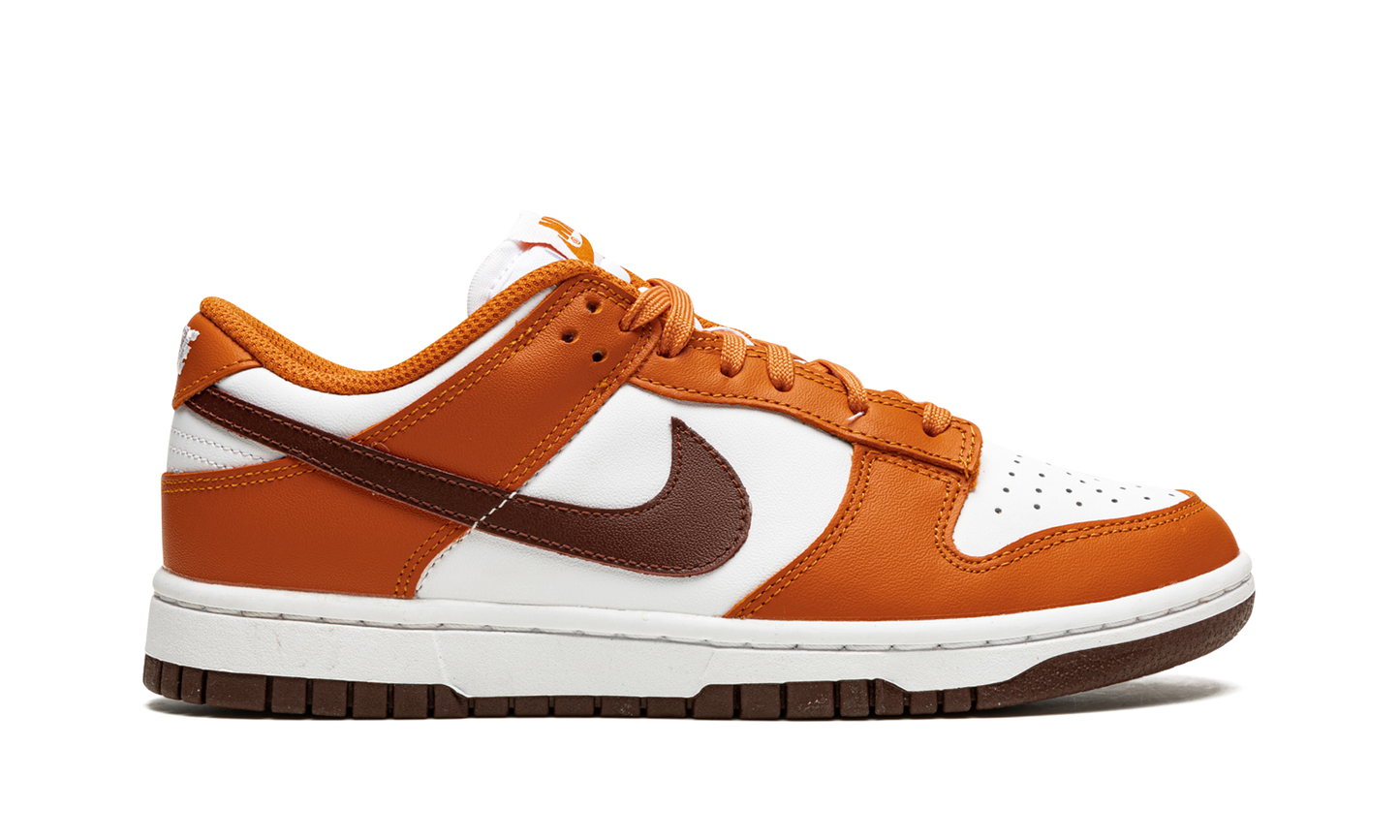 DUNK LOW WMNS"Bronze Eclipse" DQ4697 800