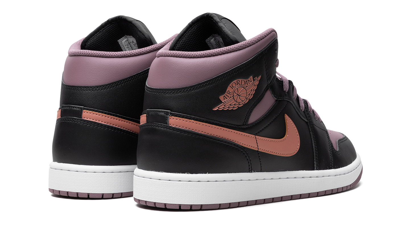 1 Mid SE "Sky J Mauve" FB9911 008