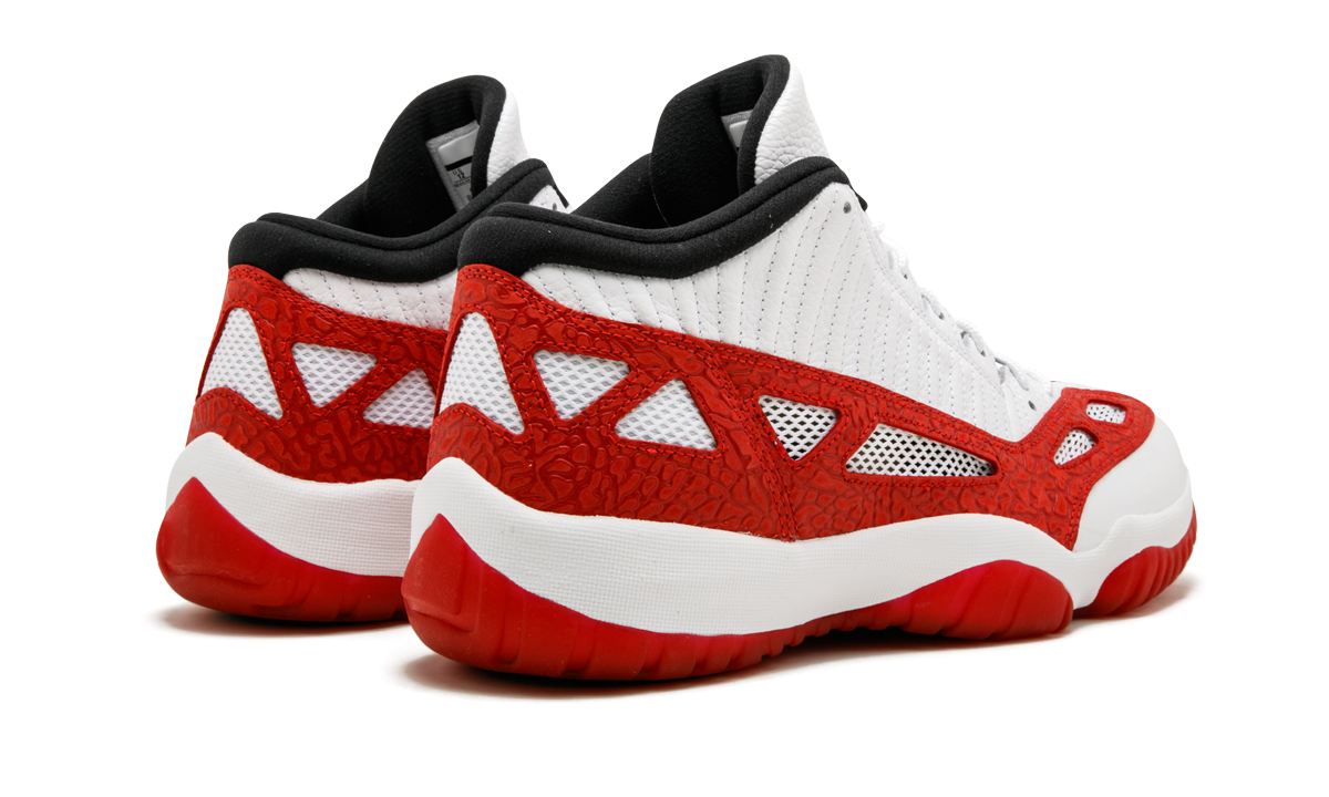 11 Retro Low IE "Gym Red" 919712 101