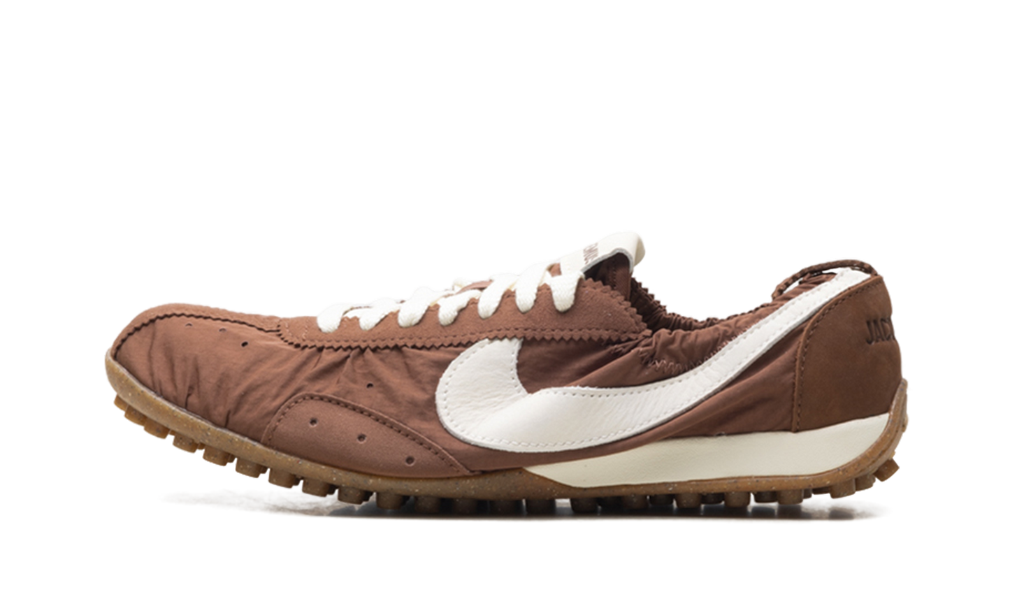 Moon Shoe WMNS"Jacquemus - Fauna Brown" HV8547 200