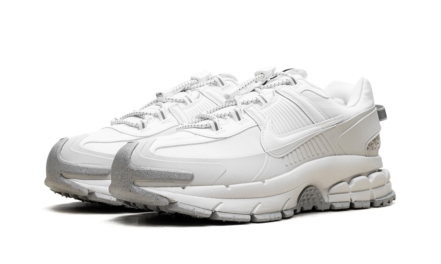 Zoom Vomero Roam WMNS"Summit White" HV6410 100