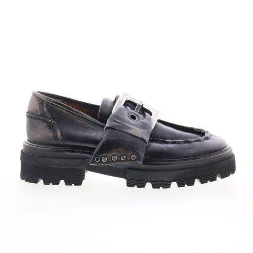 Heddy Womens Black Leather Slip On Loafers & Slip Ons Casual Shoes