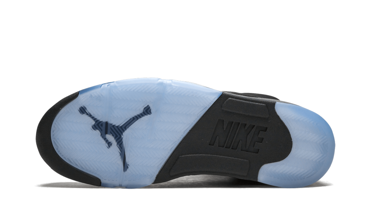 5 Retro OG "Black / Metallic" 845035 003