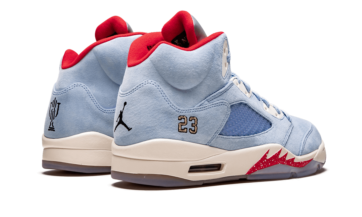 5 Retro "Trophy Room" CI1899 400