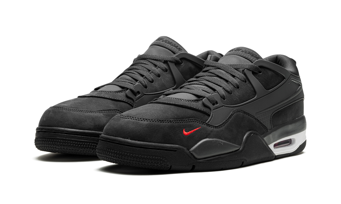 4 RM "Nigel Sylvester - Driveway Grey" HF4334 004