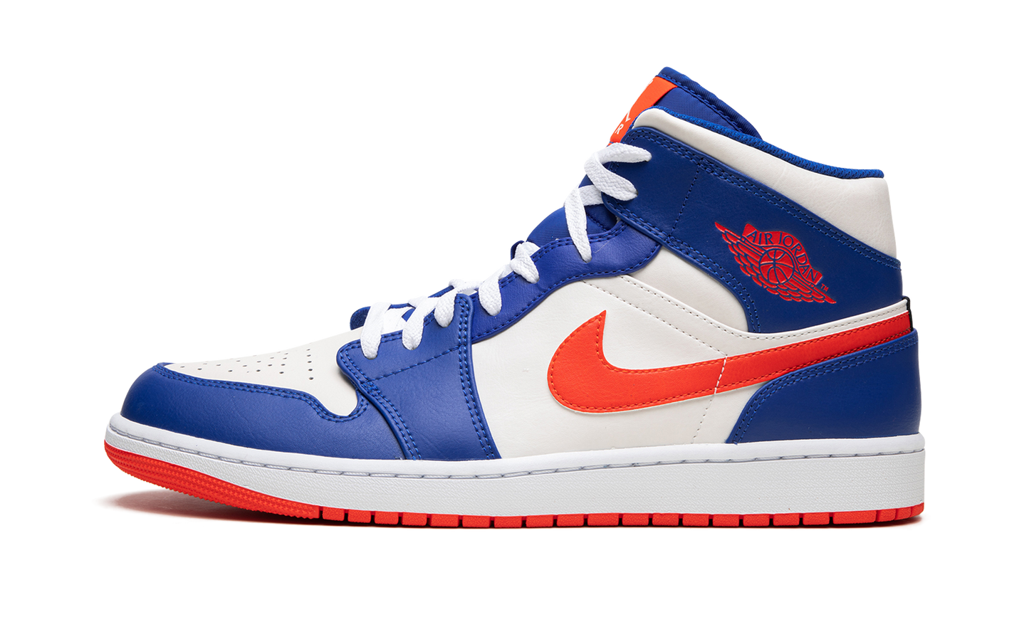 1 Mid "Knicks" FD1029 400