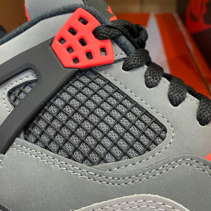 4 Retro Infrared