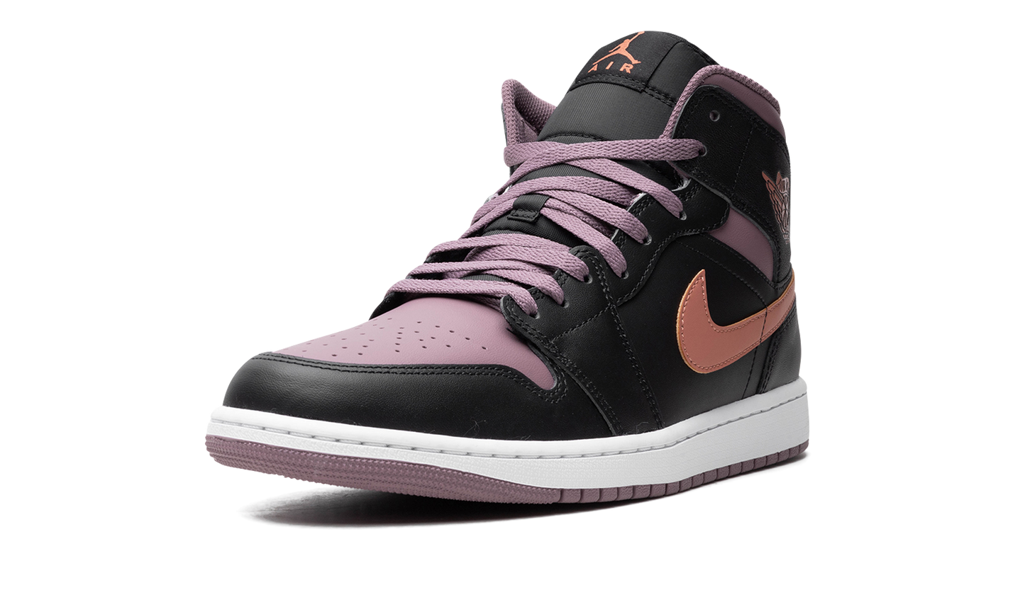 1 Mid SE "Sky J Mauve" FB9911 008