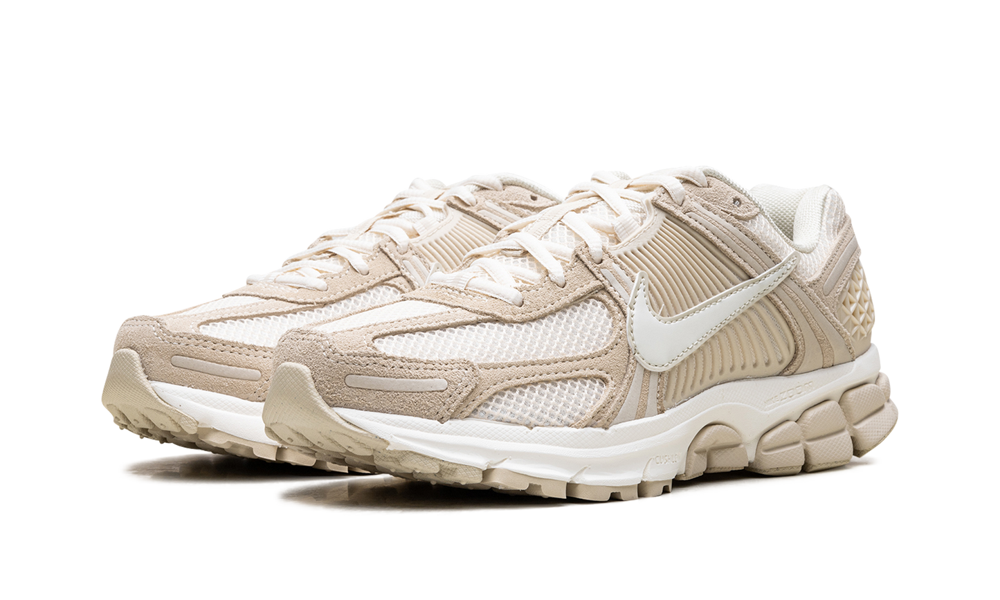 Zoom Vomero 5 WMNS"Beach Light Khaki" HQ0458 200