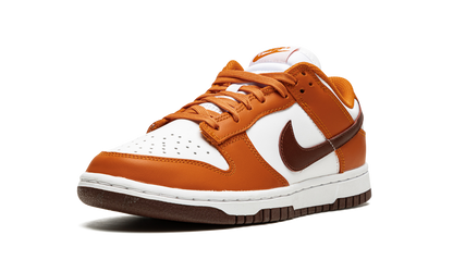 DUNK LOW WMNS"Bronze Eclipse" DQ4697 800