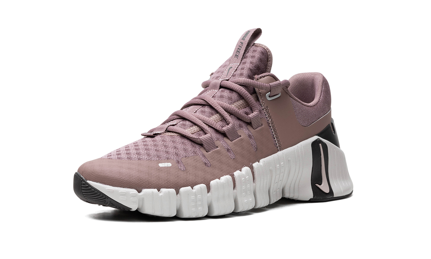 Free Metcon 5 WMNS"Smokey Muave" DV3950 201