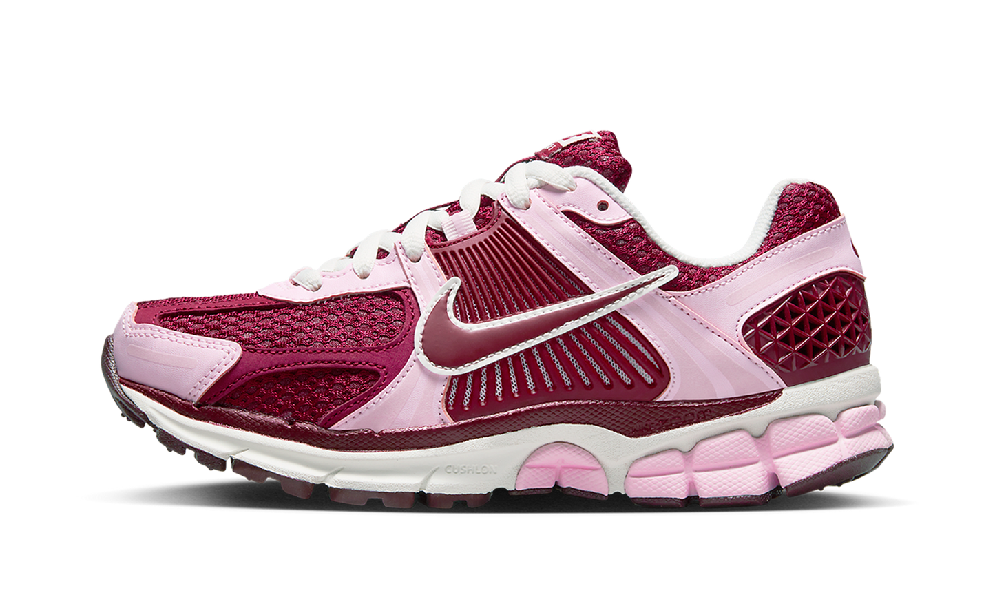 ZOOM VOMERO 5 WMNS"Pink Foam" FN7196 663