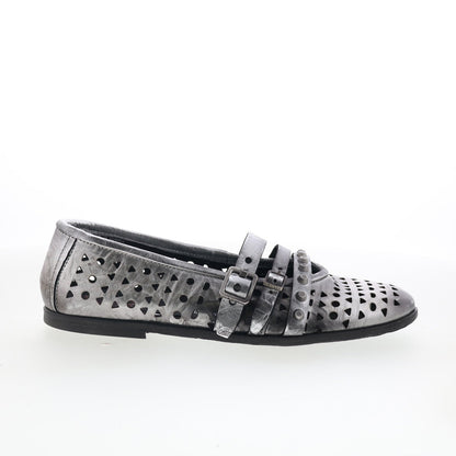 Jett Womens Silver Leather Hook & Loop Loafer Flats Shoes