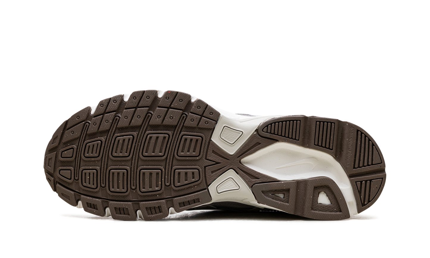 Initiator WMNS"Phantom Light Bone Sail Mink Brown" IB4339 001