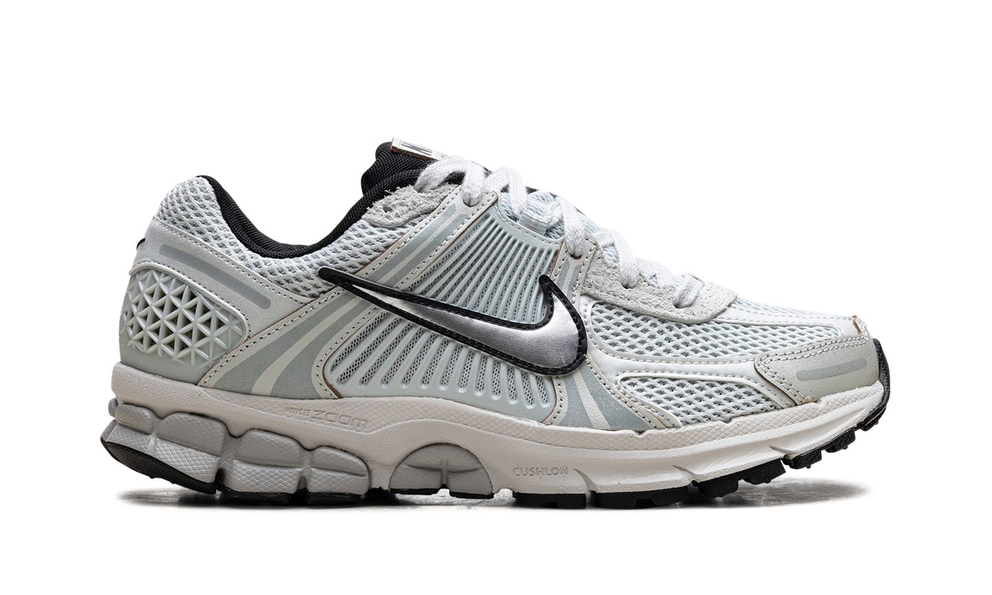 Zoom Vomero 5 WMNS"Light Silver Chrome" FN6742 001
