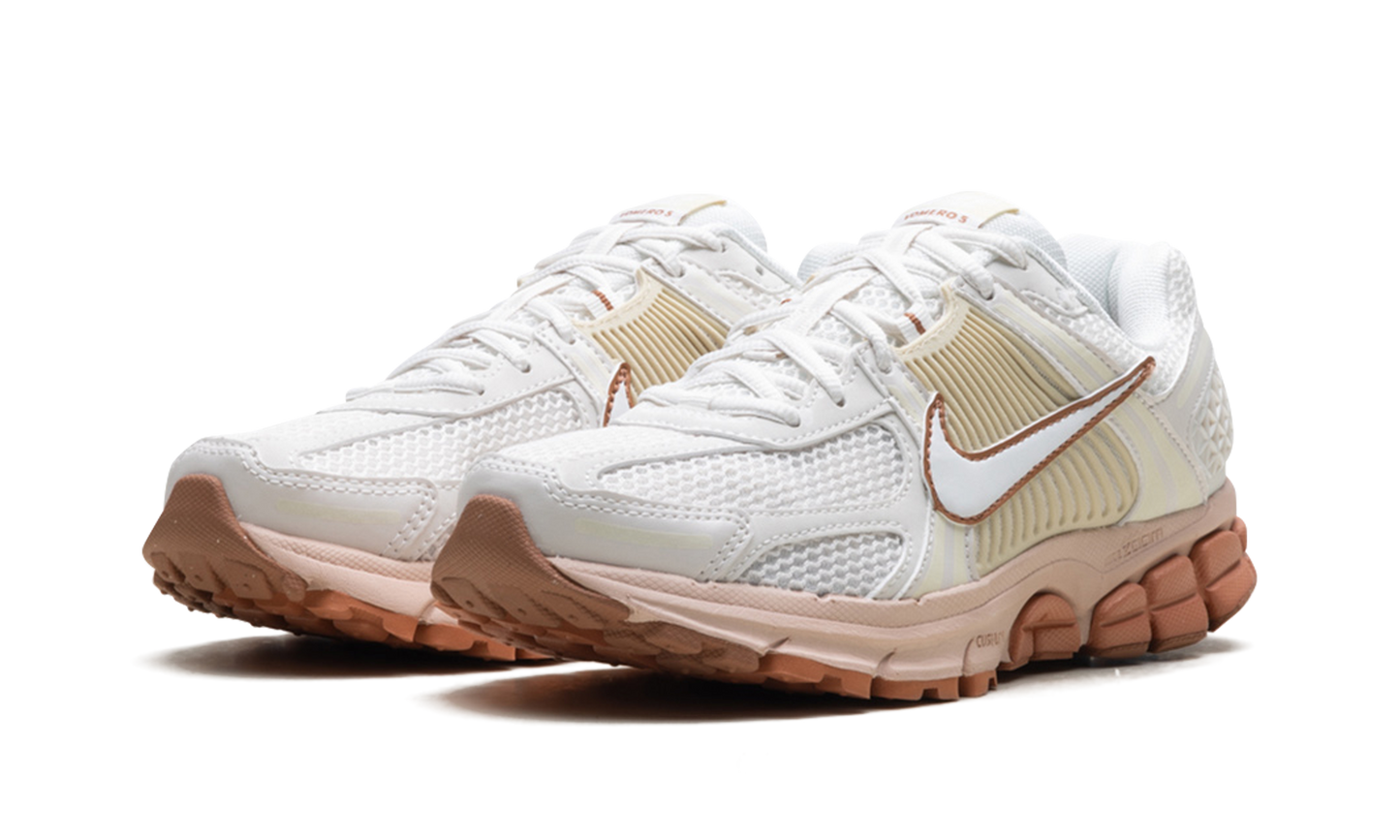 Zoom Vomero 5 WMNS"Particle Beige Terra Blush" FJ2028 002