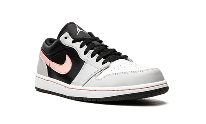 1 Low "Black Grey Coral" 553558 062
