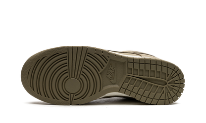 DUNK LO PRM MF WMNS"Neutral Olive" DV7415 200