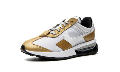 AIR MAX PRE DAY SE MNS WMNS"Pure Platinum/ Metallic Gold" DJ6210 001