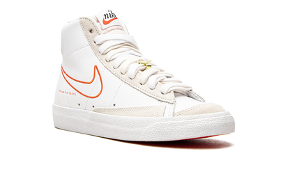 BLAZER MID 77 SE WMNS"First Use" DH6757 100