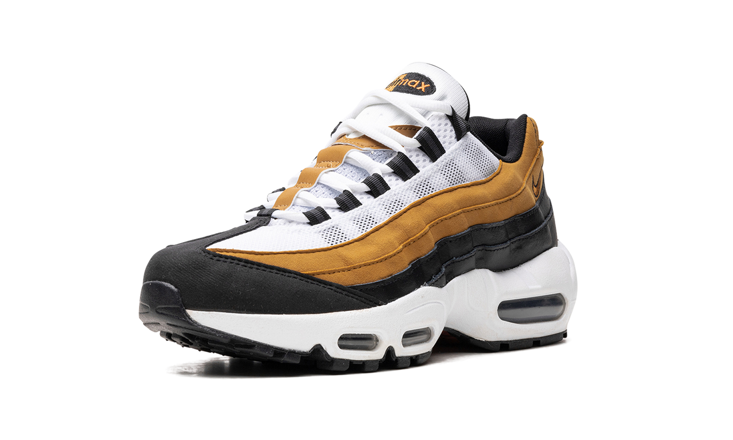 Air Max 95 "Recraft" CJ3906 010