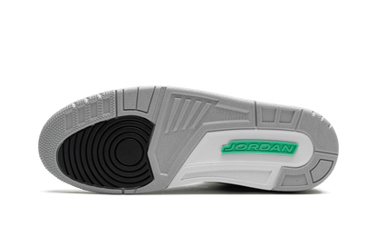 3 Retro "Green Glow" CT8532 031
