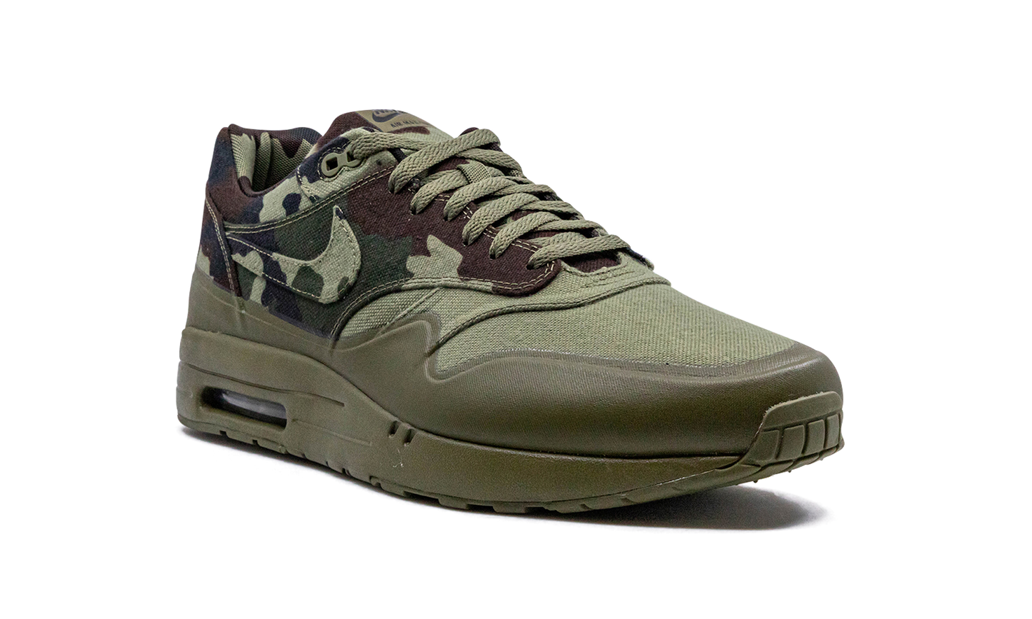 Air Maxim 1 France SP "France" 607473 200