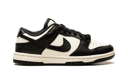 Dunk Low SE WMNS"Cherry Charms - Panda" HQ7487 100