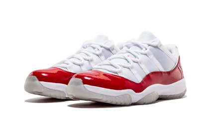 11 Retro Low "Cherry" 528895 102