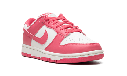 Dunk Low. WMNS"Pink" DD1873-600