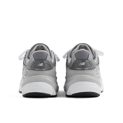 Men's Made in USA 990v6