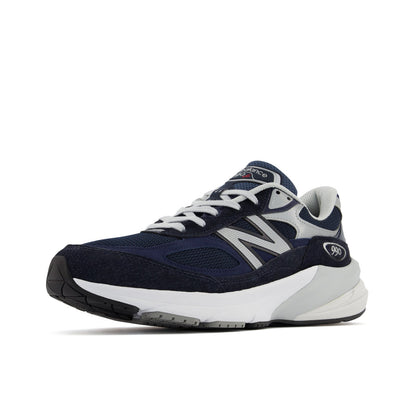 Men's Made in USA 990v6