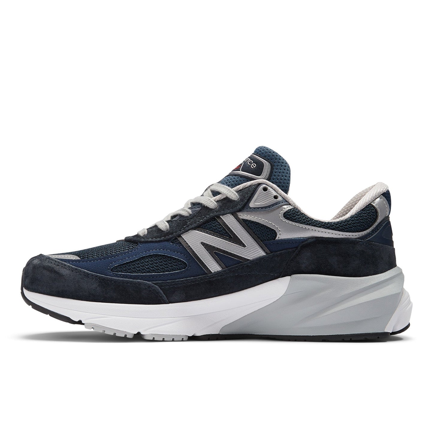 Men's Made in USA 990v6