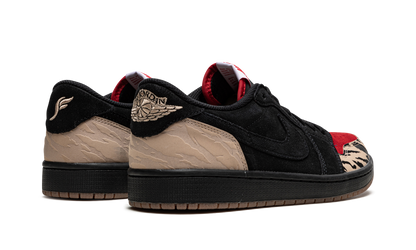 1 Low SP "SoleFly - Carnivore" DN3400 001
